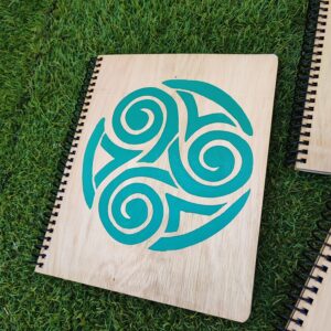 Cuaderno de madera personalizable Flujo Infinito