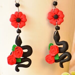 Serpientes con Dos Rosas